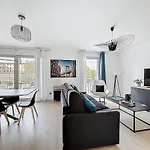 Super T3 Climatise 6 Personnes Montferrand